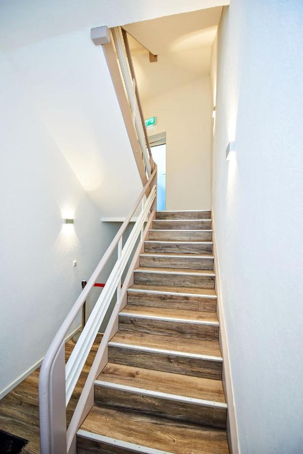 Hotel Phoenix Berghausen  Екстериор снимка